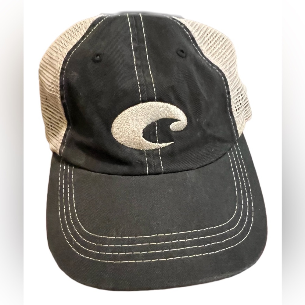 Costa mesh hat